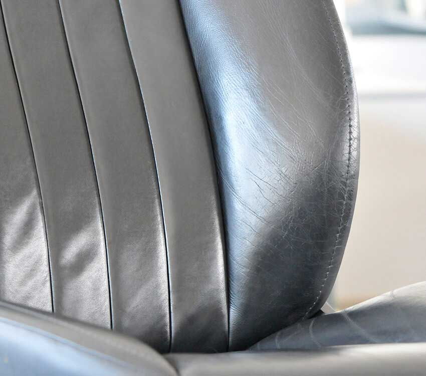 ledersitz repariert - detailansicht ledersitz repariert - detailansicht